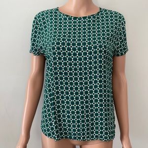 Excellent condition shortsleeved blouse